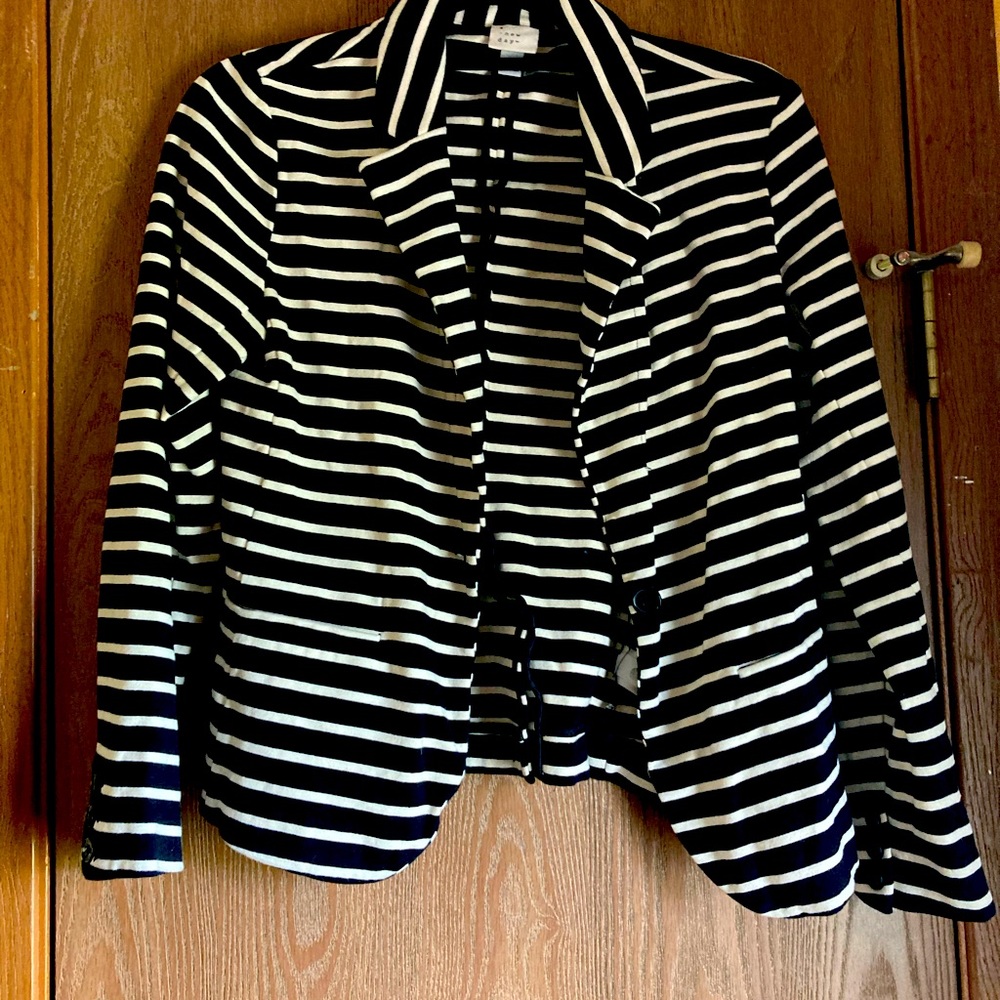 Suit jacket! GUC!